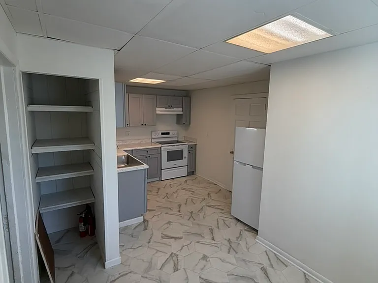 108 S River St #101 — Photo 10