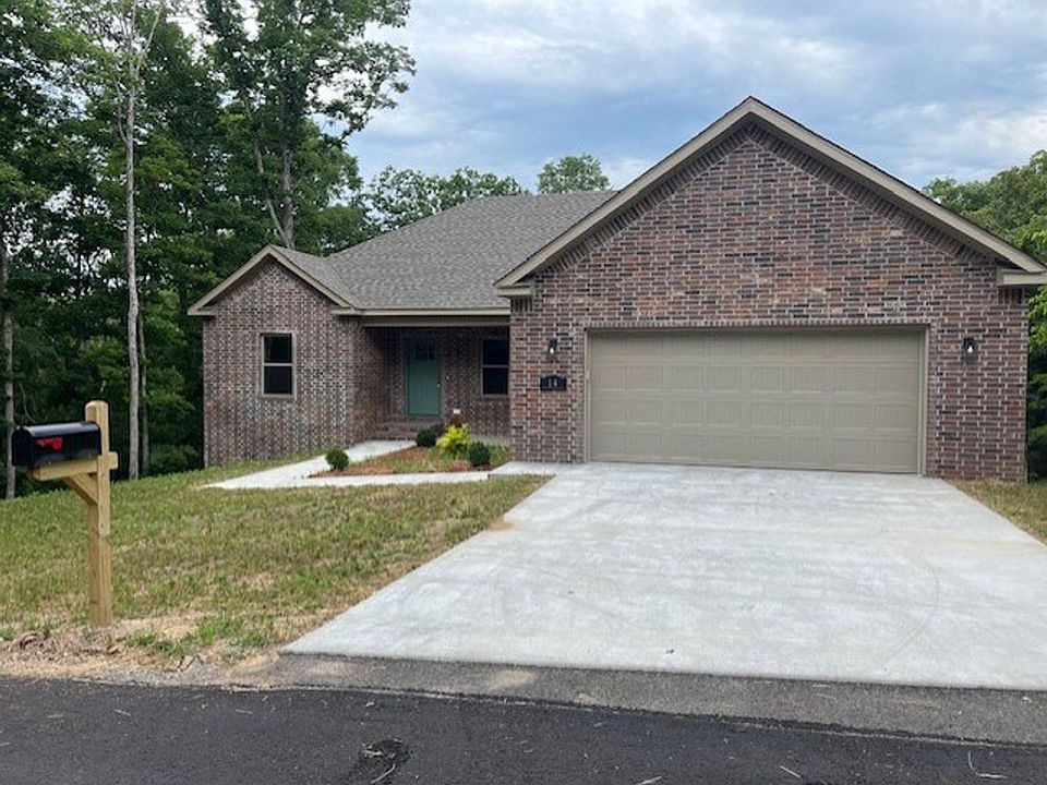 1st image of 14 Banff Ln