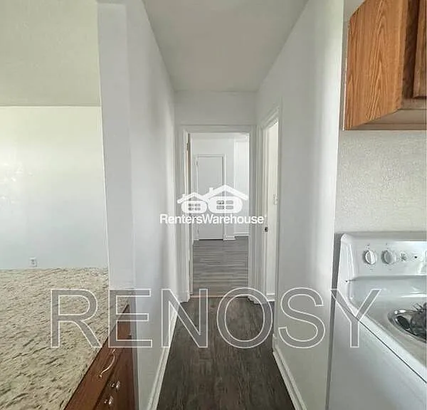 510 N 6th Ave E #2 — Photo 9