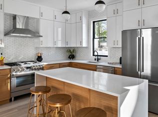92-94 Chapel St, Newton, MA 02458