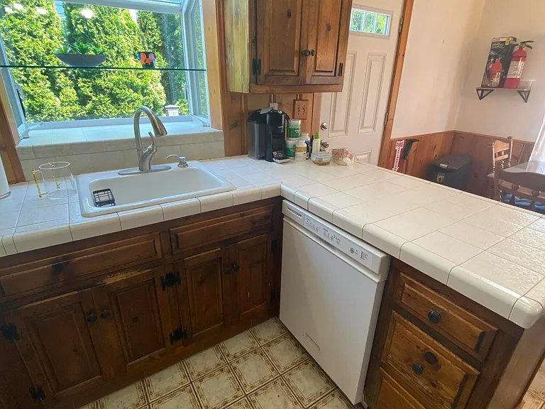 7 Campbell Ct — Photo 12