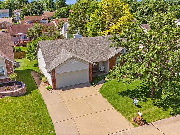 4th image of 434 Lantana Ln