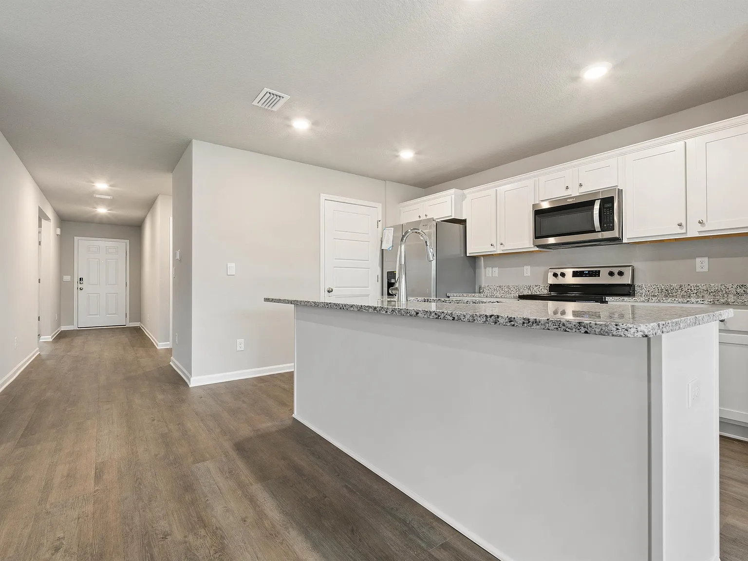 2535 Arbordale Loop - 1 — Photo 2