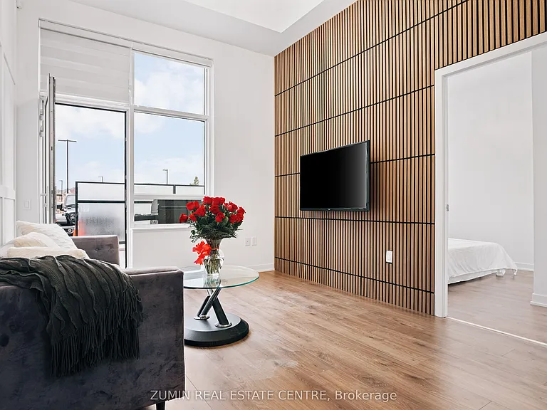 395 Dundas St W #110 — Photo 7