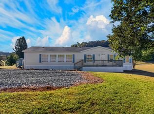 560 Meadowview Rd, Mosheim, TN 37818