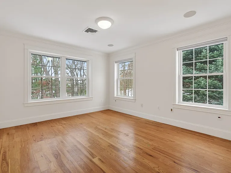 60 Ridge Rd — Photo 11