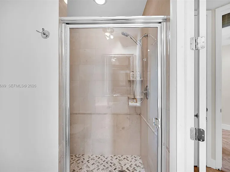 100 S Pointe Dr #801 — Photo 13