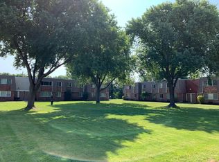 Royal Park Apartments, Niagara Falls, NY 14304