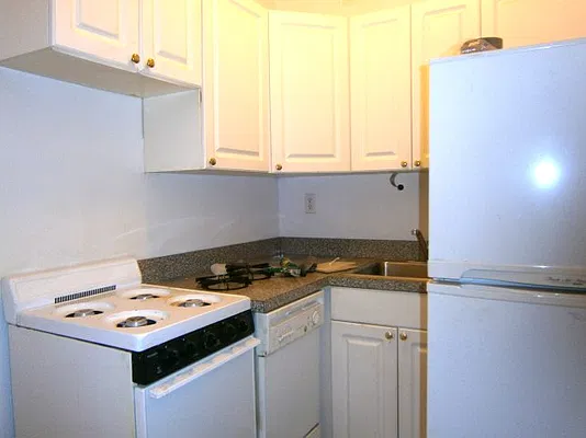 Rented by Prince Real Estate Associates LLC | media 34