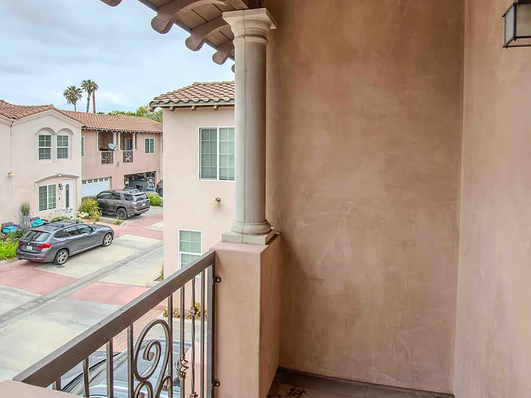 2460 Newport Blvd #G — Photo 18
