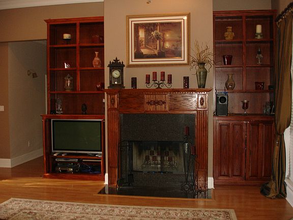 3rd image of 133 Sportsman Dr