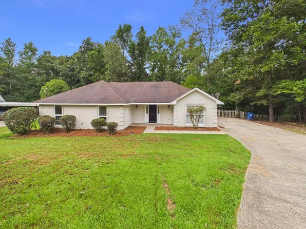 232 Lee Road 986, Phenix City, AL 36870