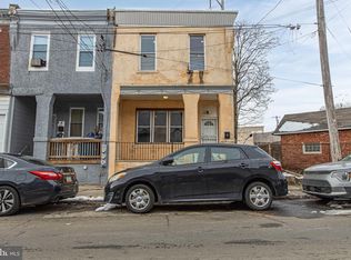 4 S 6th St, Darby, PA 19023