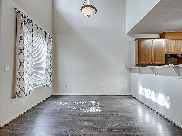 3742 E Ashford Villa Ln — Photo 11
