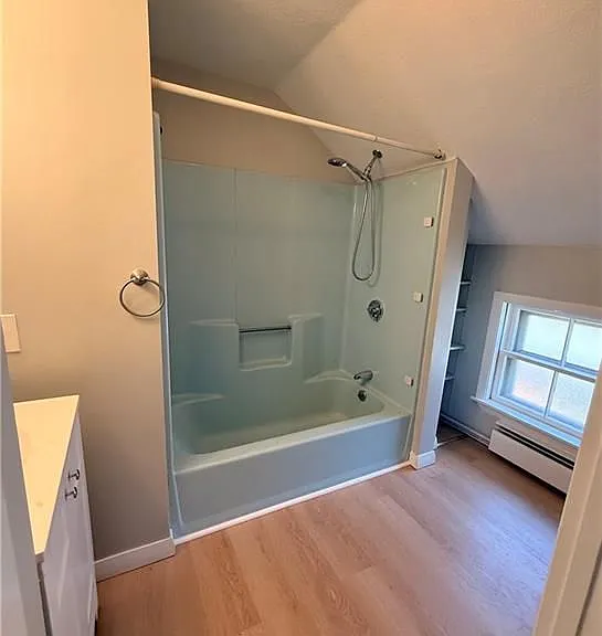 39 Andrews Ave — Photo 10