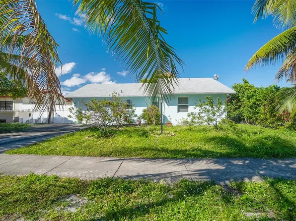 171 NE 30th Ct, Pompano Beach, FL 33064