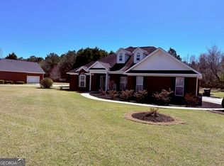 9002 Oakfield Dr, Statesboro, GA 30461