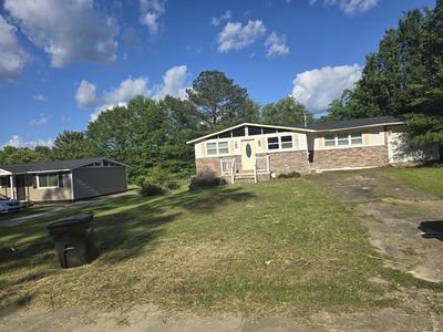 215 Sims St, Barnesville, GA, 30204