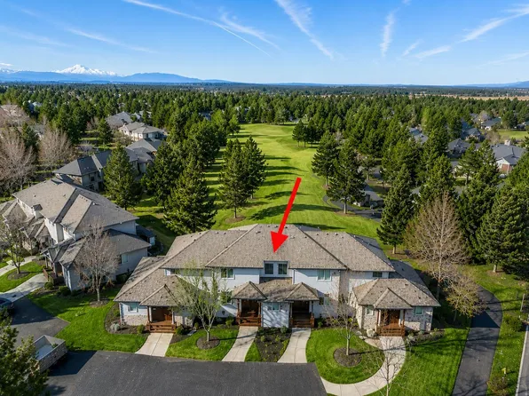 1140 Golden Pheasant Dr, Redmond, OR 97756