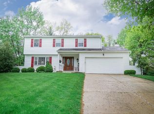 4225 Carriagelite Dr, Cincinnati, OH 45241