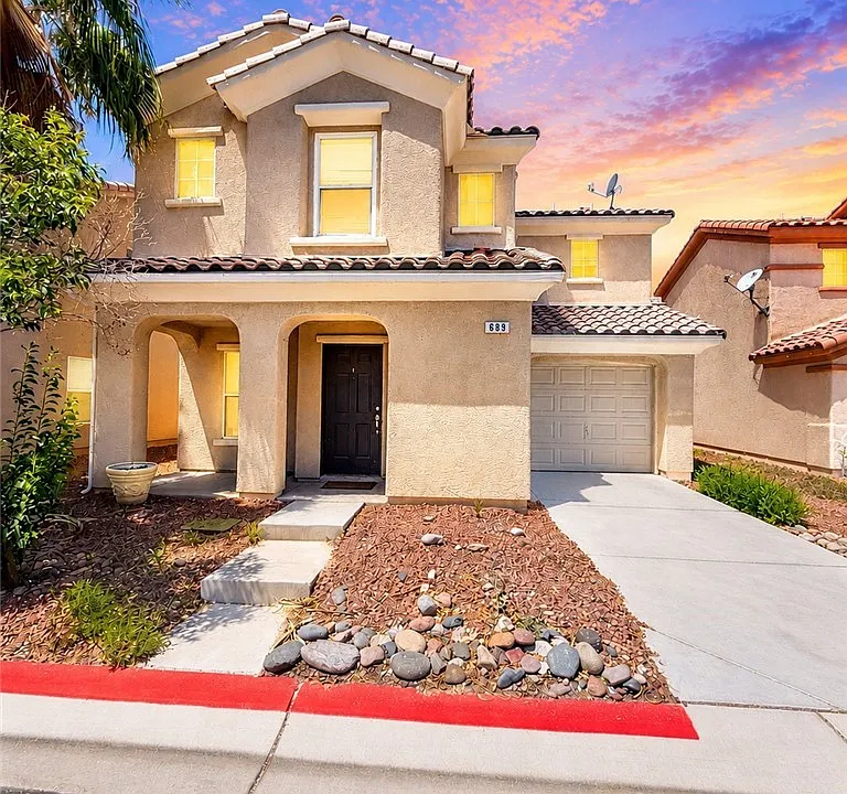 689 Wallington Estate St