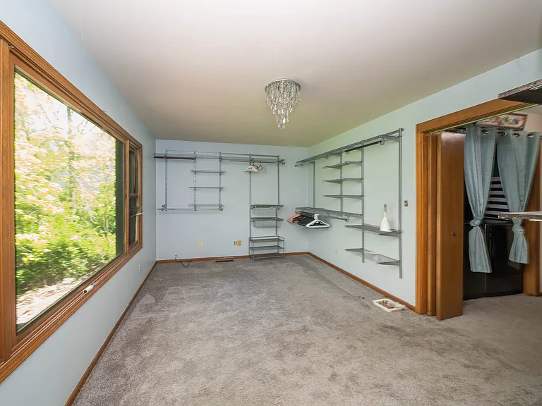 3516 Kings Lair Dr — Photo 14