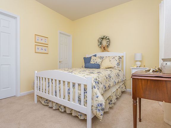 3rd image of 6403 Garners Way