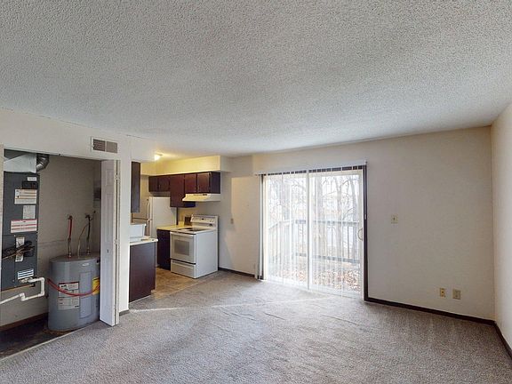 4th image of 1414 Woodland Dr #1414