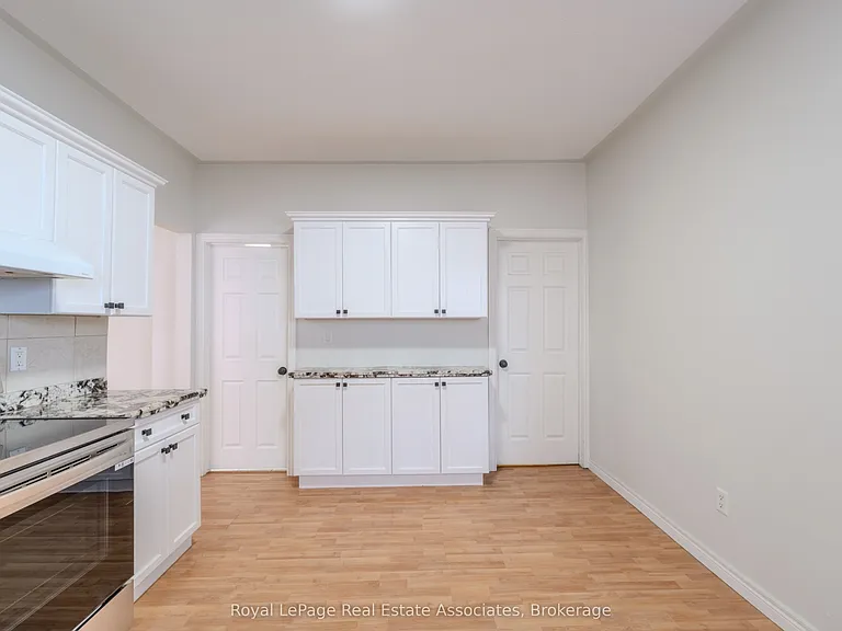 157 William St #1 — Photo 15