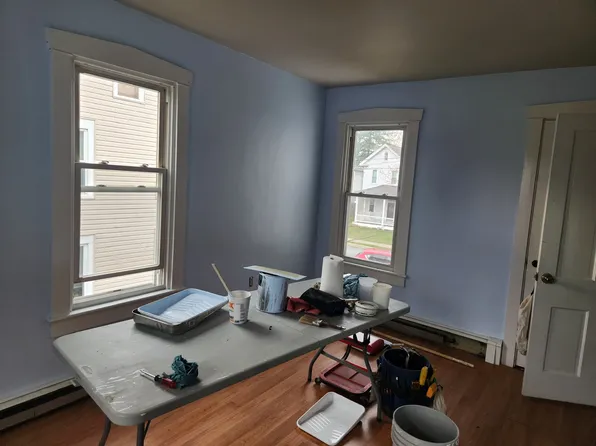 1952 New St #2, East Petersburg, PA 17520