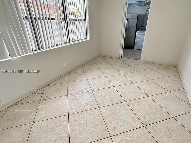 2240 N 57th Way — Photo 15
