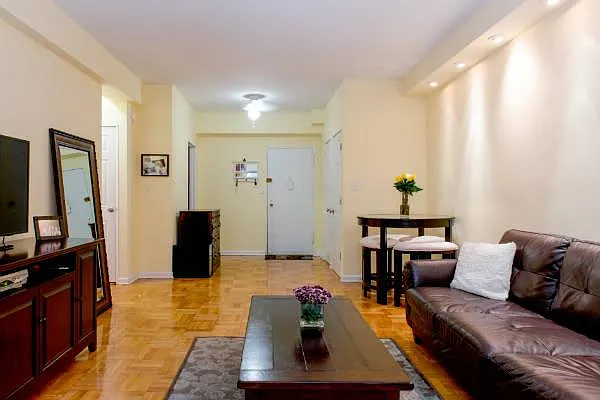 Sold by Level Group | media 18