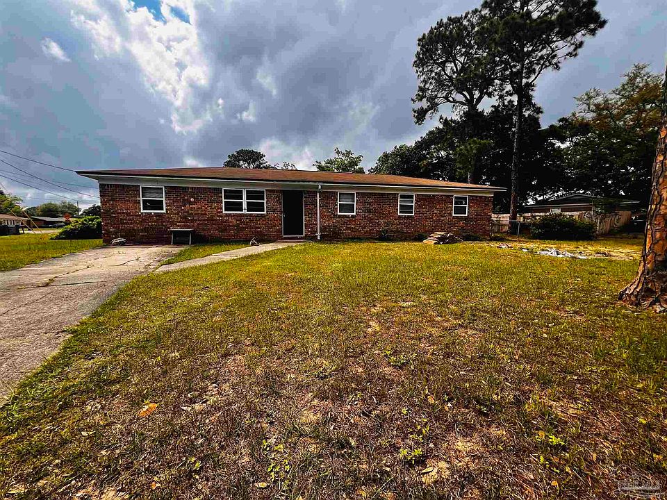 1st image of 3050 Panama Dr