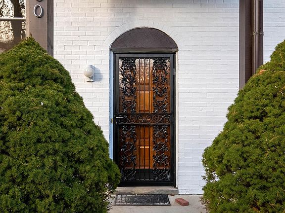 2nd image of 6460 Rosetta Dr