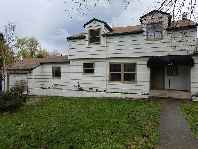 678 Normal Ave — Photo 42