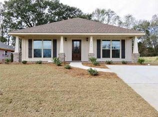 2176 Wolf Branch Dr, Mobile, AL 36695