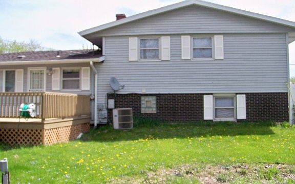 4th image of 19312 Wildwood Ave