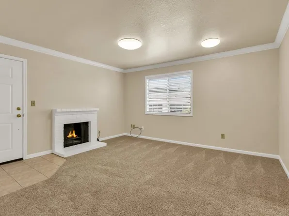 2015 P St APT 8, Sacramento, CA 95811