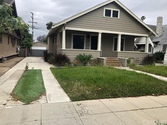 3rd image of 2068 W 29th St