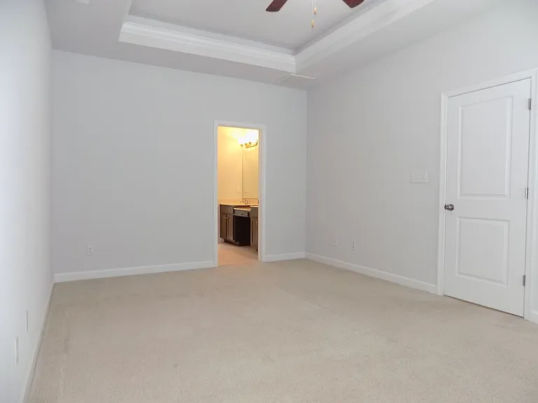 121 Wineberry Way — Photo 6