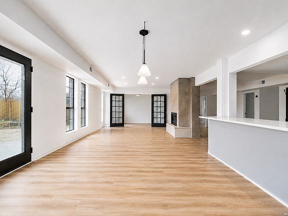 4th image of 7906 RUSTIC FOREST DR