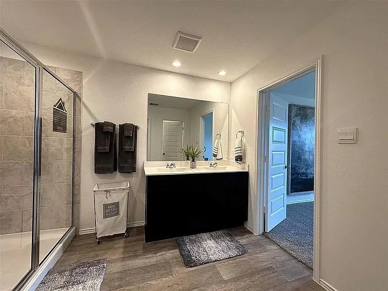 4115 Prairie Grove Dr — Photo 28