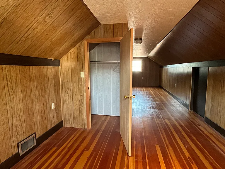 27 Woodland Rd — Photo 26