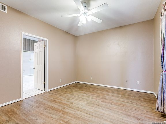 5th image of 11839 PARLIAMENT ST #313