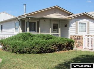 34 Beaver Rd, Wheatland, WY 82201