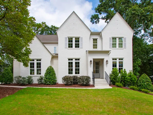 4724 Lakemont Dr, Raleigh, NC 27609
