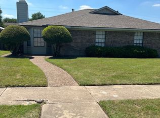 11815 Garden Terrace Dr, Dallas, TX 75243