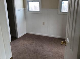 215 W Milton St, Columbia, IL 62236