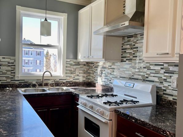 475 Tecumseh St #2