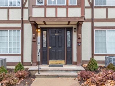 117 Village Dr, Morristown, NJ, 07960